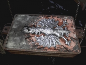 adler_im-formkasten.jpg