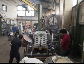 Abgießen Reliefplatte Kastell Arnsburg