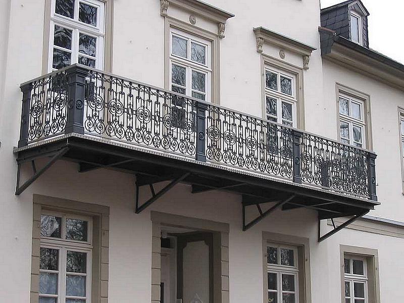 GEGOSSENE BALKONELEMENTE TURAL GMBH