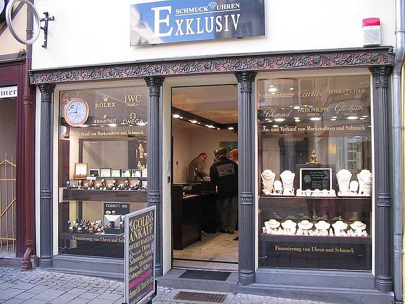 GEGOSSENE SÄULEN TURAL GMBH